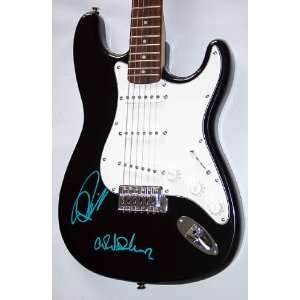  The Black Crowes Autographed Signed Guitar Everything 