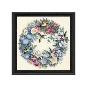  Gold Collection Hummingbird Wreath Counted Cross Stitch 