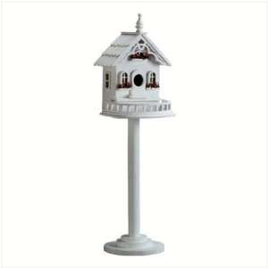  Freestanding Victorian Birdhouse 