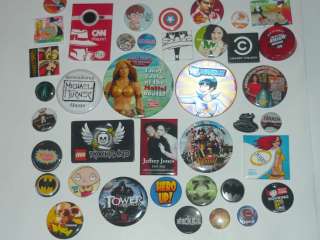   2011 BUTTON LOT CAPTAIN AMERICA LEGO MOTU BATMAN WONDERCON 2012  