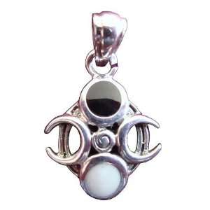   Silver Phases Of The Moon Pendant   Wiccan Pagan Jewelry Jewelry