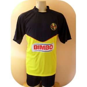   JERSEY & SHORT SIZE LARGE .NEW. LAS AGUILAS