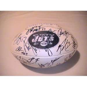  2011 NEW YORK JETS TEAM SIGNED AUTOGRAPHED FOOTBALL MARK 