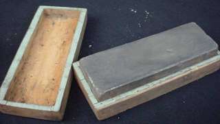 Old Gray Whet Wet Stone Sharpening Tool in Wood Box Green Painted 