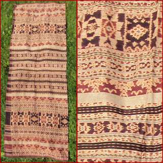 OLD HANDWOVEN IKAT SARONG ENDE FLORES WITH STAR MOTIFS MULBERRY  