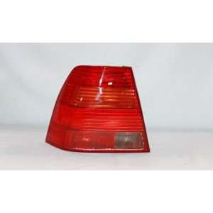  99 03 VOLKSWAGON JETTA SEDAN LEFT TAIL LIGHT Automotive