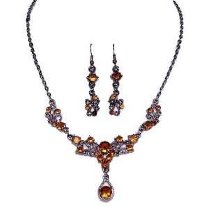    Vintage / Antique Amber Bead Necklace and Earrings Set Jewelry