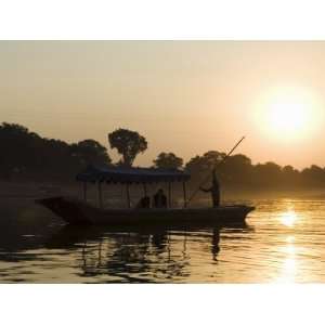 Sunset on the Narmada River, Maheshwar, Madhya Pradesh State, India 
