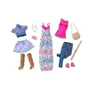   Day Looks Clothes   Artsy Tourist Fashion Outfit Toys & Games
