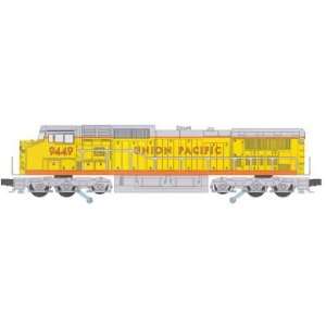    Williams 20405 Union Pacific C44 9W Diesel Locomotive Toys & Games