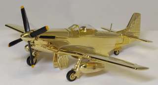 Corgi US32229 1/72 Gold Plated P 51D Mustang USA Collector Club Model 