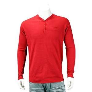  V Neck Henley Thermal Red. Size MD
