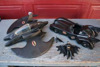 Batman 1989 Batwing & 1989 Batmobile vehicle with batman figurine DC 
