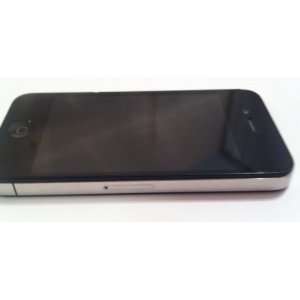  Apple iPhone 4 8GB   Black   (AT&T) Cell Phones 
