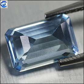 gemstones 1 75ct lustrous sea blue emerald step cut aquamarine