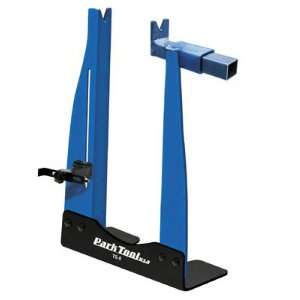  PARK TOOL TS 8 Truing Stand