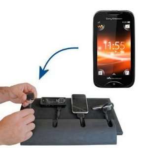  Gomadic Universal Charging Station for the Sony Ericsson 