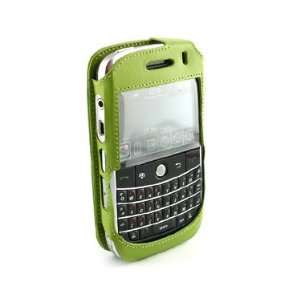 Sena 212410 Green LeatherSkin Case for BlackBerry Bold 