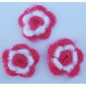   Hot Pink/White Crocheted Flowers Appliques CR68 Arts, Crafts & Sewing