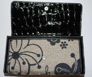 Guess DAISY FLOWER TRI HOLD Wallet Black or Brown NWT  