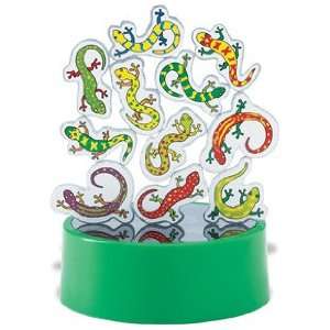  Safari 670716 Salamanders Magnetic Sculpture Toys & Games