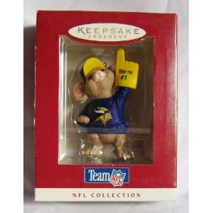 Hallmark Minnesota Vikings Team NFL Collection Keepsake 