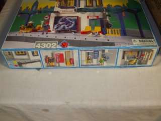 Playmobil 4302 Train Station NEW MIB 1999 Retired Rare  