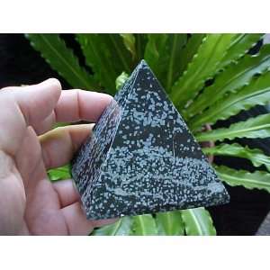  Zs2302 Gemqz Snowflake Carved Pyramid Huge 