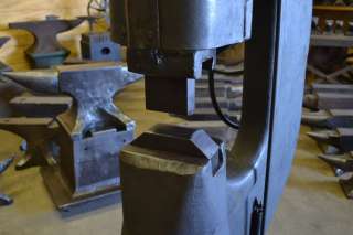 50 LB. LITTLE GIANT POWER HAMMER Blacksmith Anvil Forge Iron  