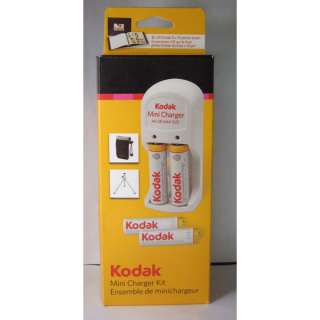 Kodak Kit With 4 AA Battery Charger Tripod and Case  