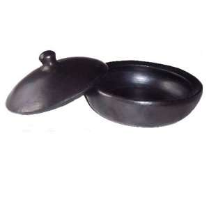 La Chamba Round Server With Lid 