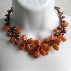   / Carnelian/ Pearl Orange Floral Jewelry Set (5 12 mm) (Thailand