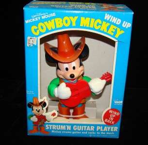 VINTAGE DISNEY COWBOY GUITAR PLAYING WIND UP MICKEY MOUSE MIB  