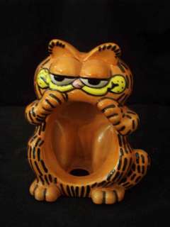 GARFIELD PICTURE FRAME BUYING “AS IS” #A2556.  