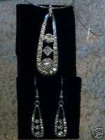 Tear drop rhinestone necklace & earring set~NIB~NR  
