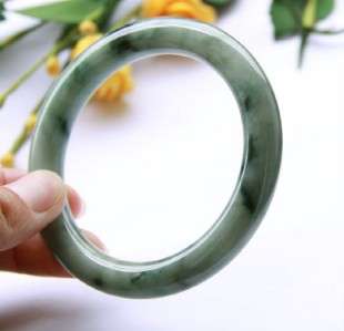   Natural A Grade Untreated Vintage Green Jadeite Jade Round Bangle