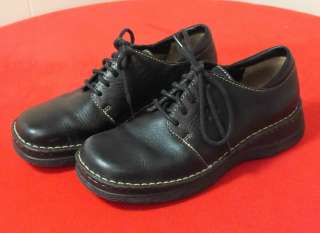 Born Black Leather Lace Up Ladies Shoes US 7.5 EU 38.5 Satisfaction 