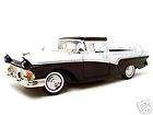 1957 FORD RANCHERO WHITE/BLACK DIECAST CAR MODEL 1/18