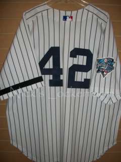   Mitchell & Ness 2000 NY Yankees Mariano Rivera Throwback Jersey 52