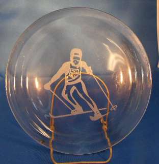   SKI OLYMPIC TEAM ETCHED GLASSWARE   STOWE, VERMONT ESTATE   CIRCA 1960