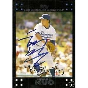   Chih Kuo Signed Los Angeles Dodgers 07 Topps Card