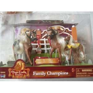   Beauties Tiny Champions   Rodeo Barrel Race Horse Set Toys & Games