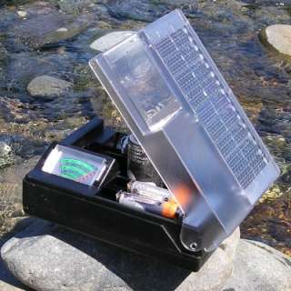 Deluxe Solar Battery Charger w/ Meter For AA AAA C & D  