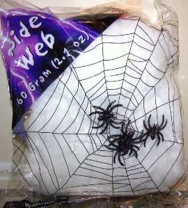 HALLOWEEN WEB WITH PLASTIC SPIDERS Trick or Treat Stretches NEW *3 FOR 
