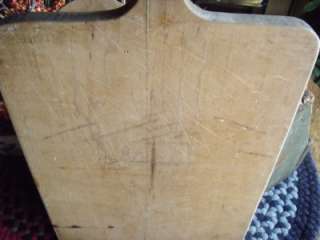 Large Older Vintage Wood Cutting Board Bread Board 1 Thick 4 1/2 lbs 