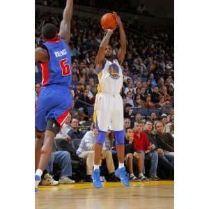 Detroit Pistons v Golden State Warriors Ben Wallace and Dorell Wright 