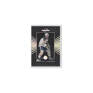    1994 95 Leaf Limited #63   Pat LaFontaine Sports Collectibles
