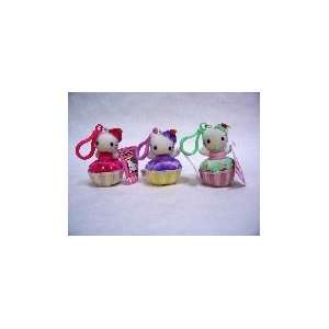  Hello Kitty Cupcake Keychains, 3 Toys & Games
