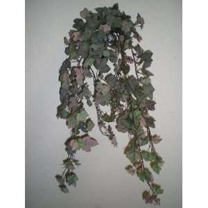   Set of 3 Mini Grape Ivy Leaves Bushes Artificial Plant
